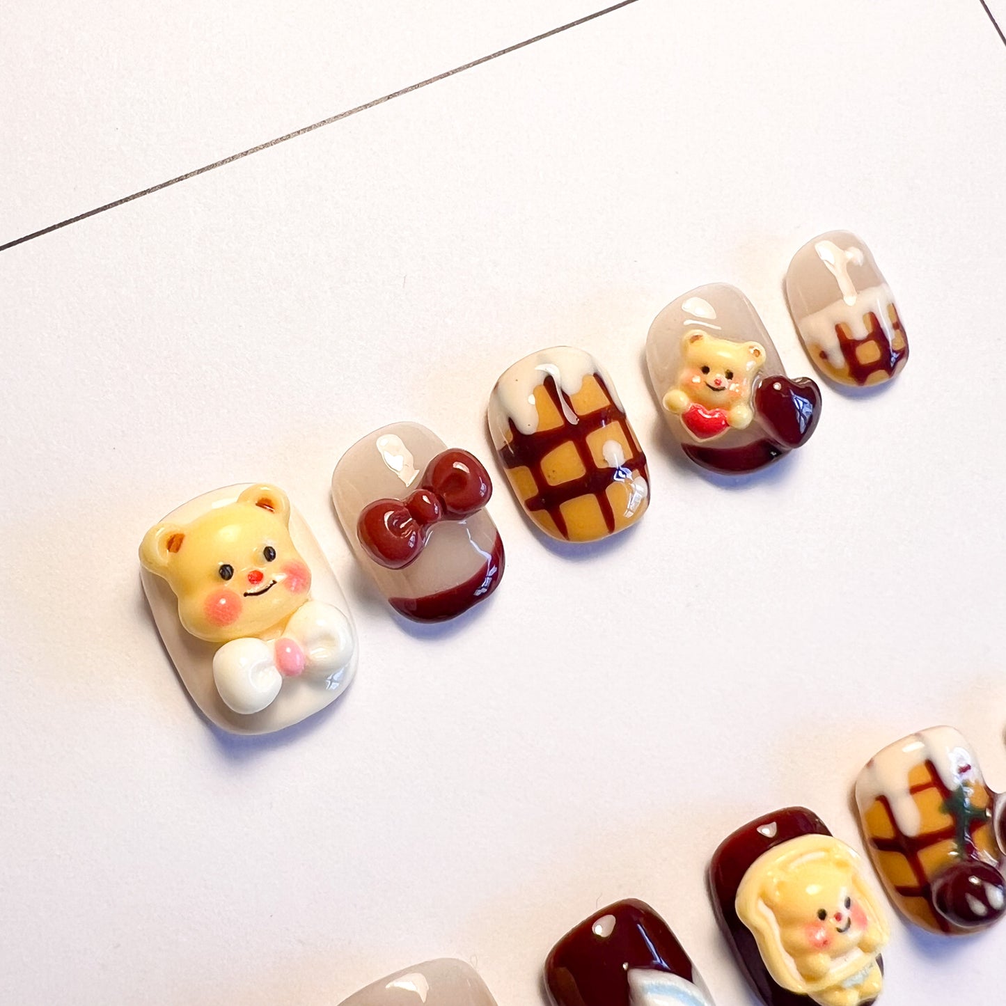 B.Bear
