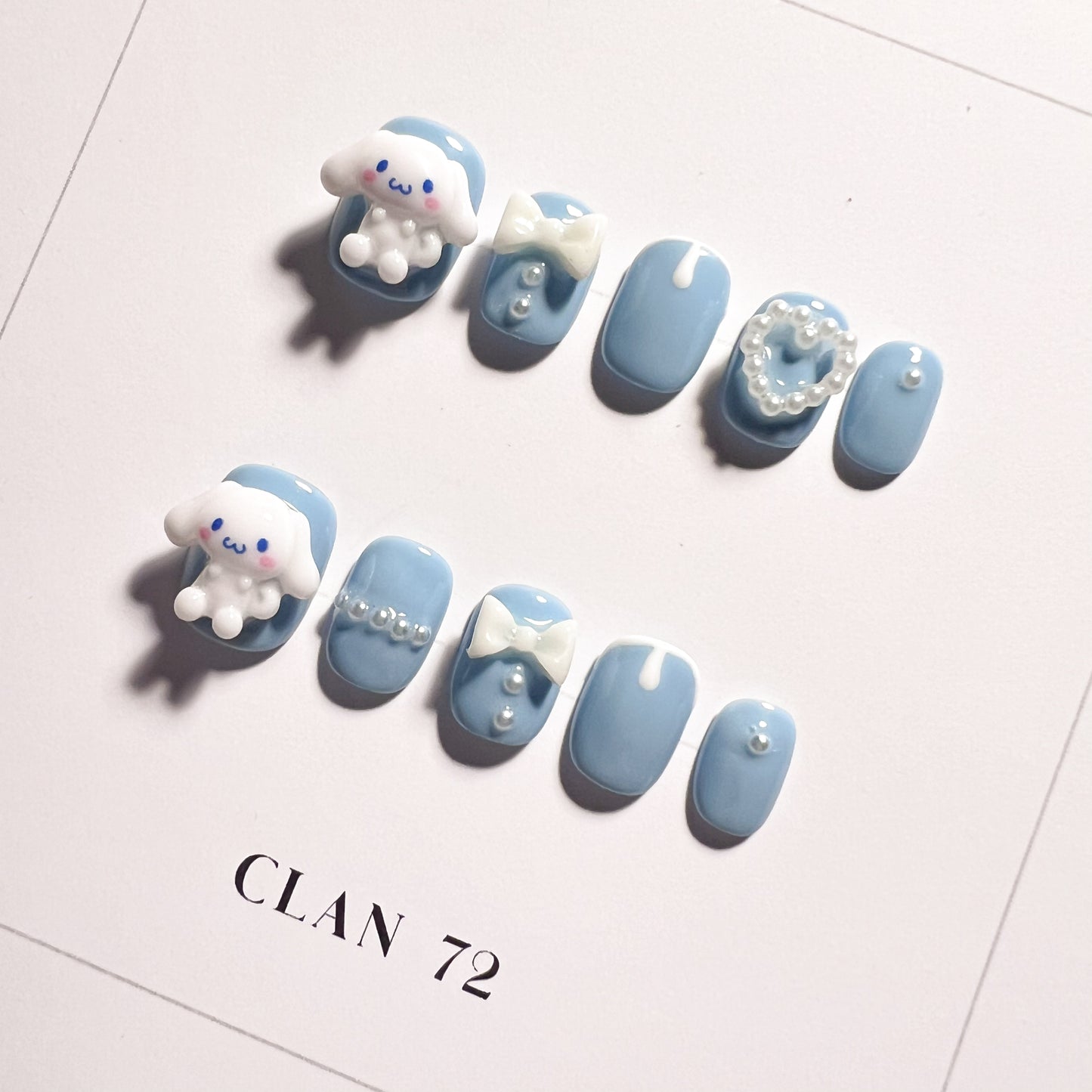 Cinnabons
