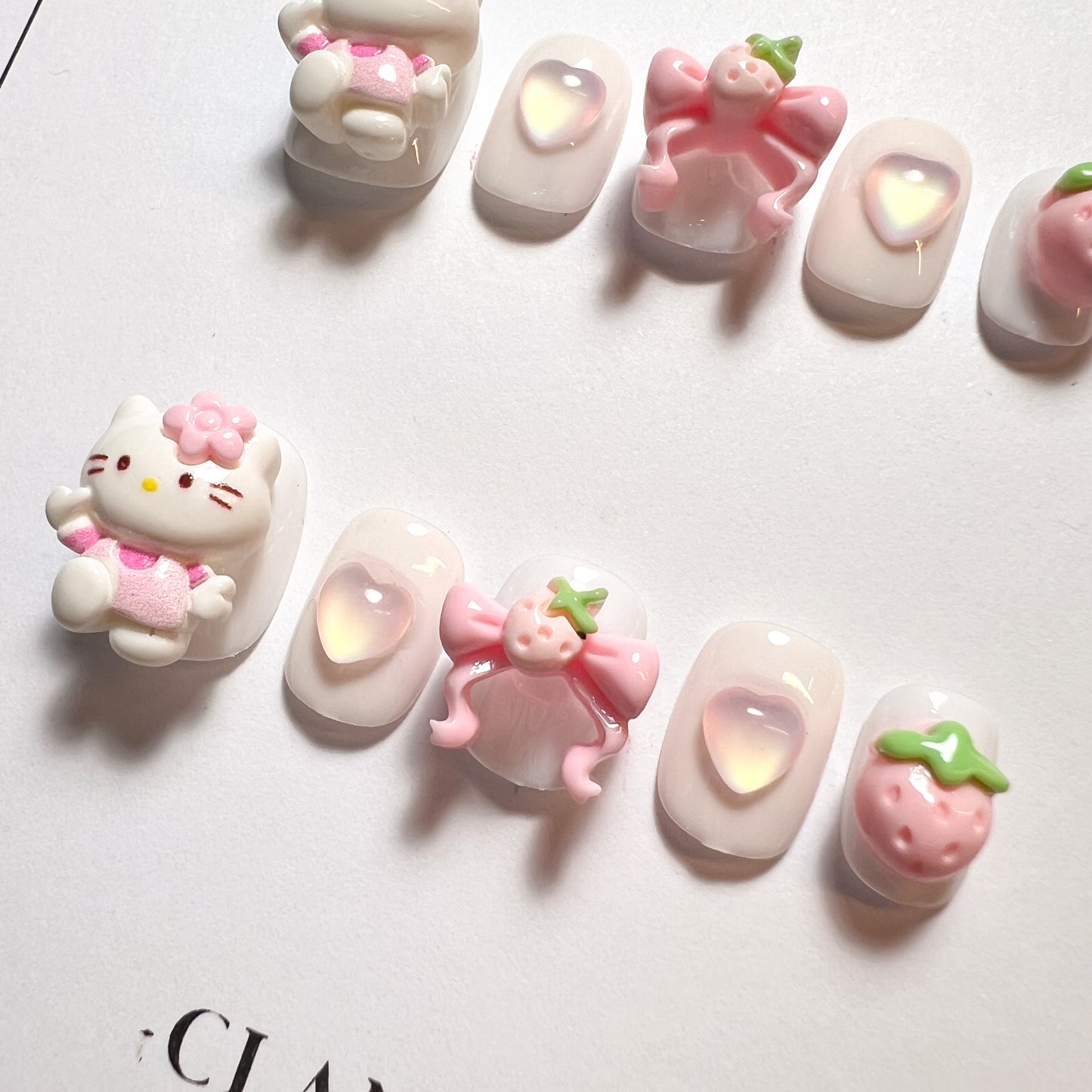 Neko Strawberry