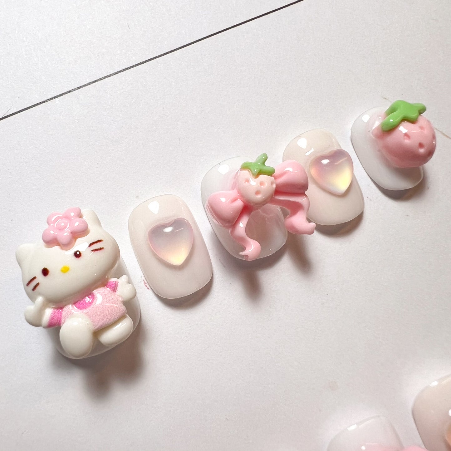 Neko Strawberry