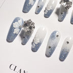 Crystal Dasies