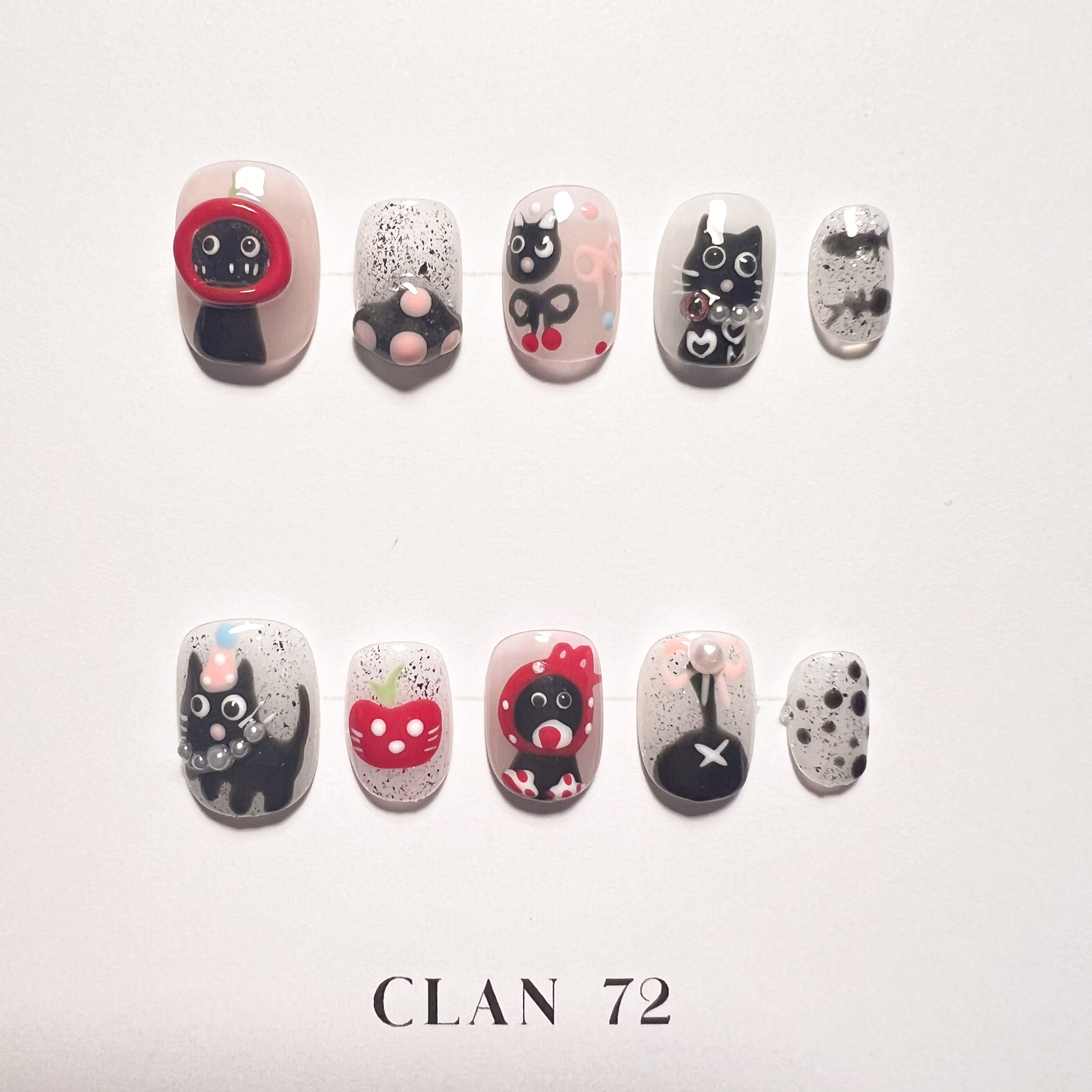 Onyx's Pawprints