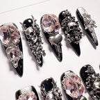 Skulls & Argyles