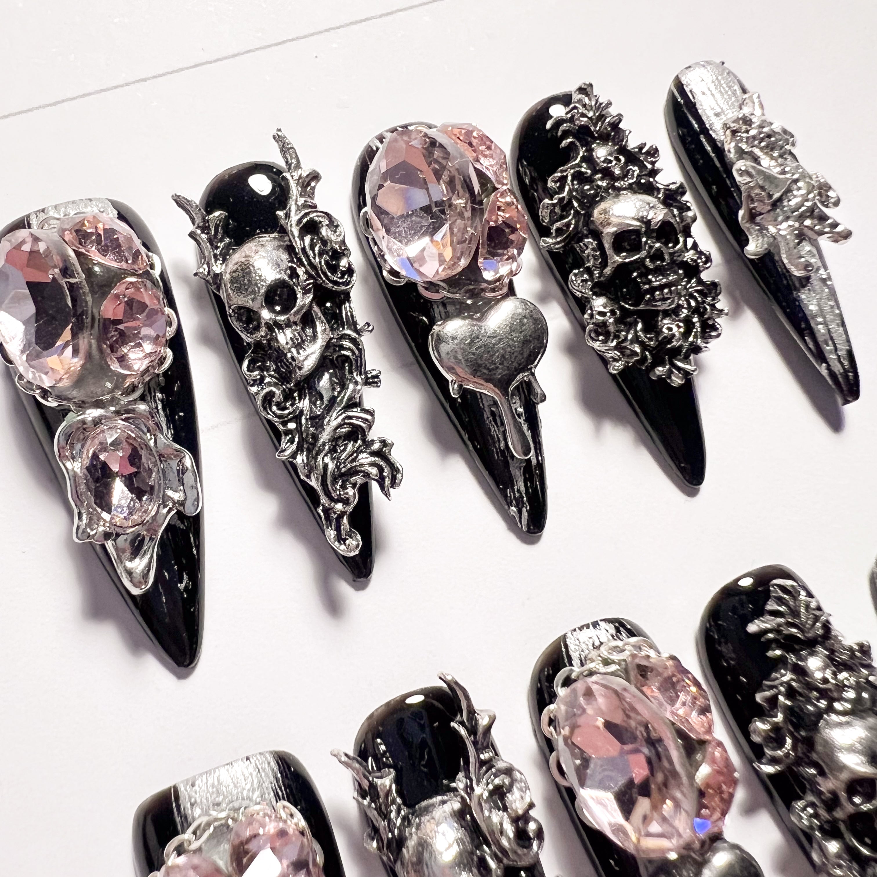 Skulls & Argyles