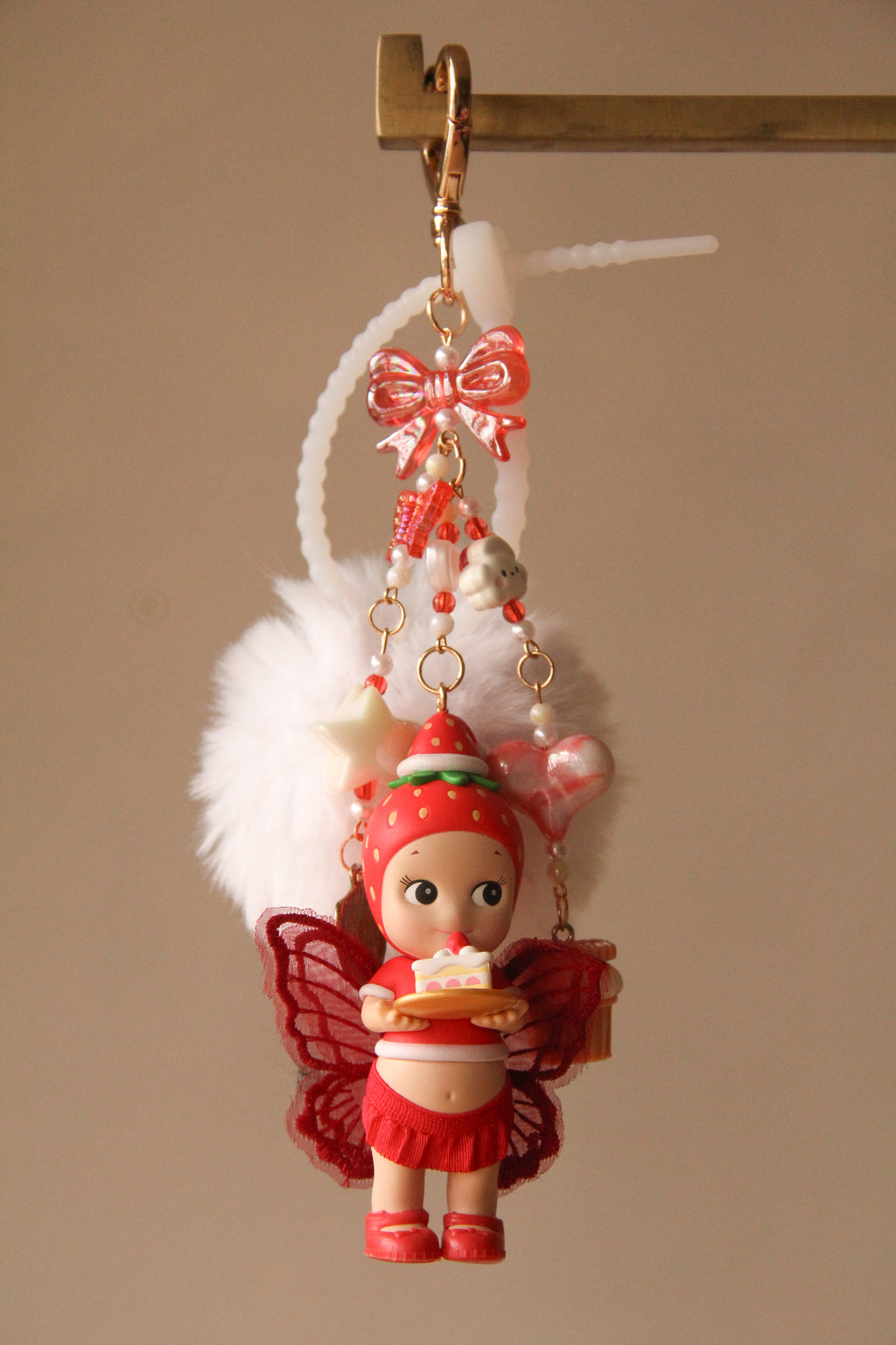 Valentines Exclusive: Sonny Angel Christmas Dinner Strawb Keychain