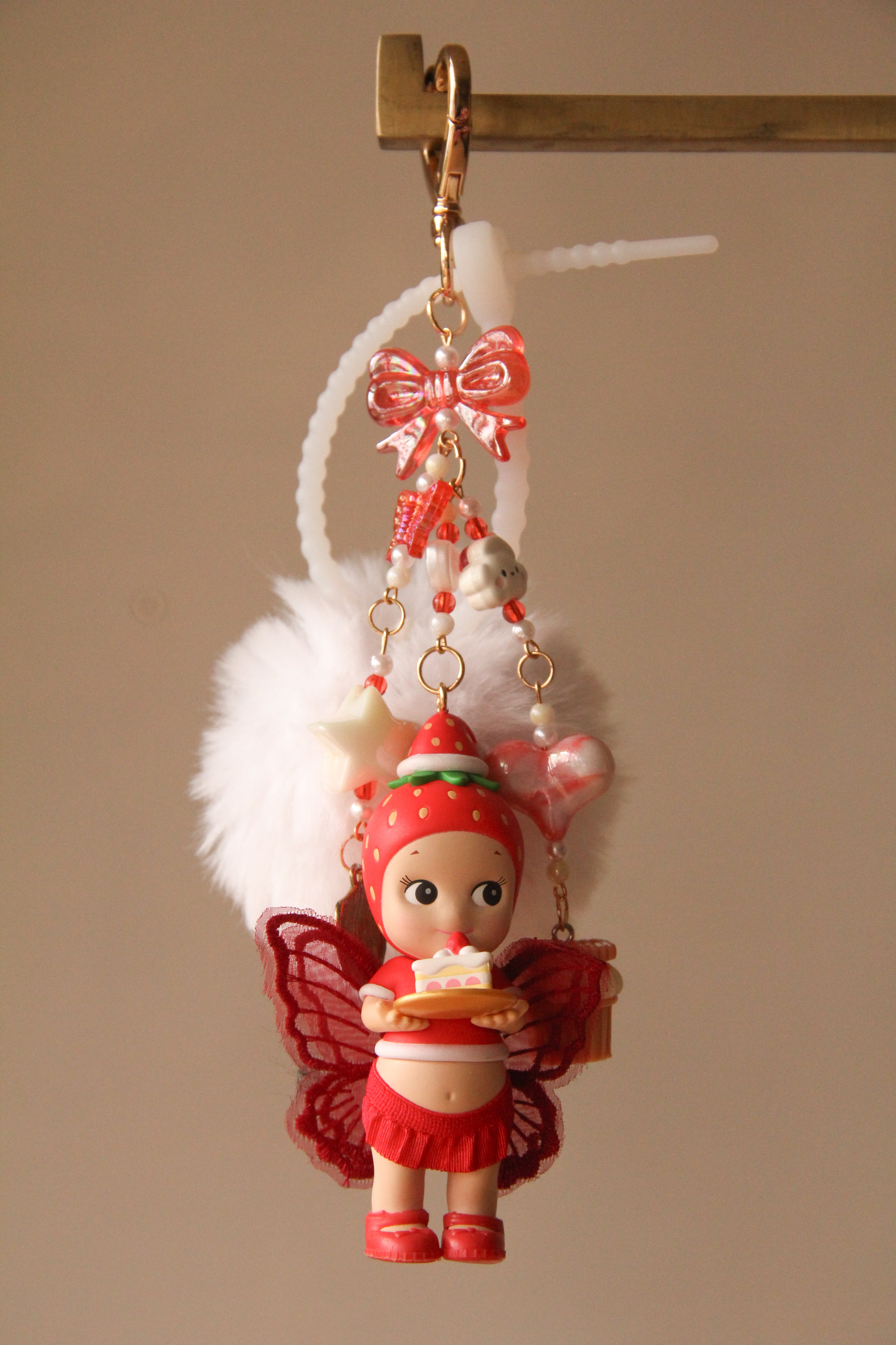 Valentines Exclusive: Sonny Angel Christmas Dinner Strawb Keychain