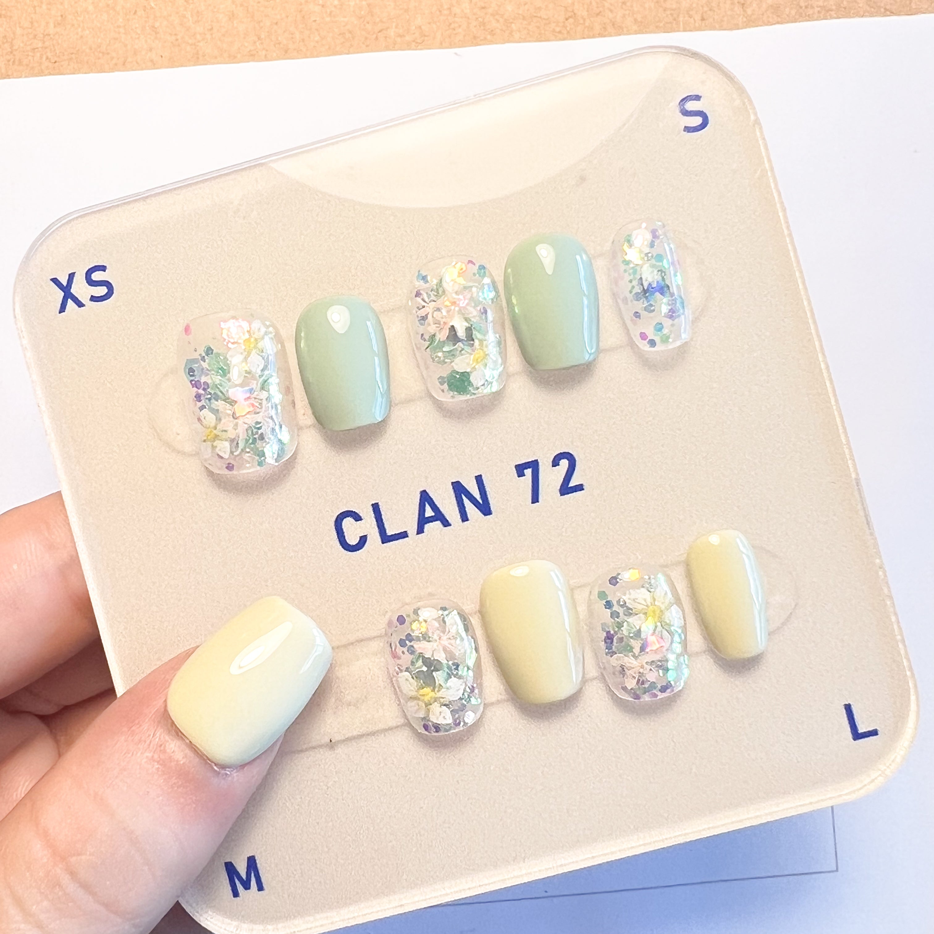 Vanilla Glitters